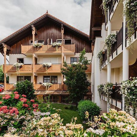 Appartementhaus Silvia Bad Fussing Bagian luar foto